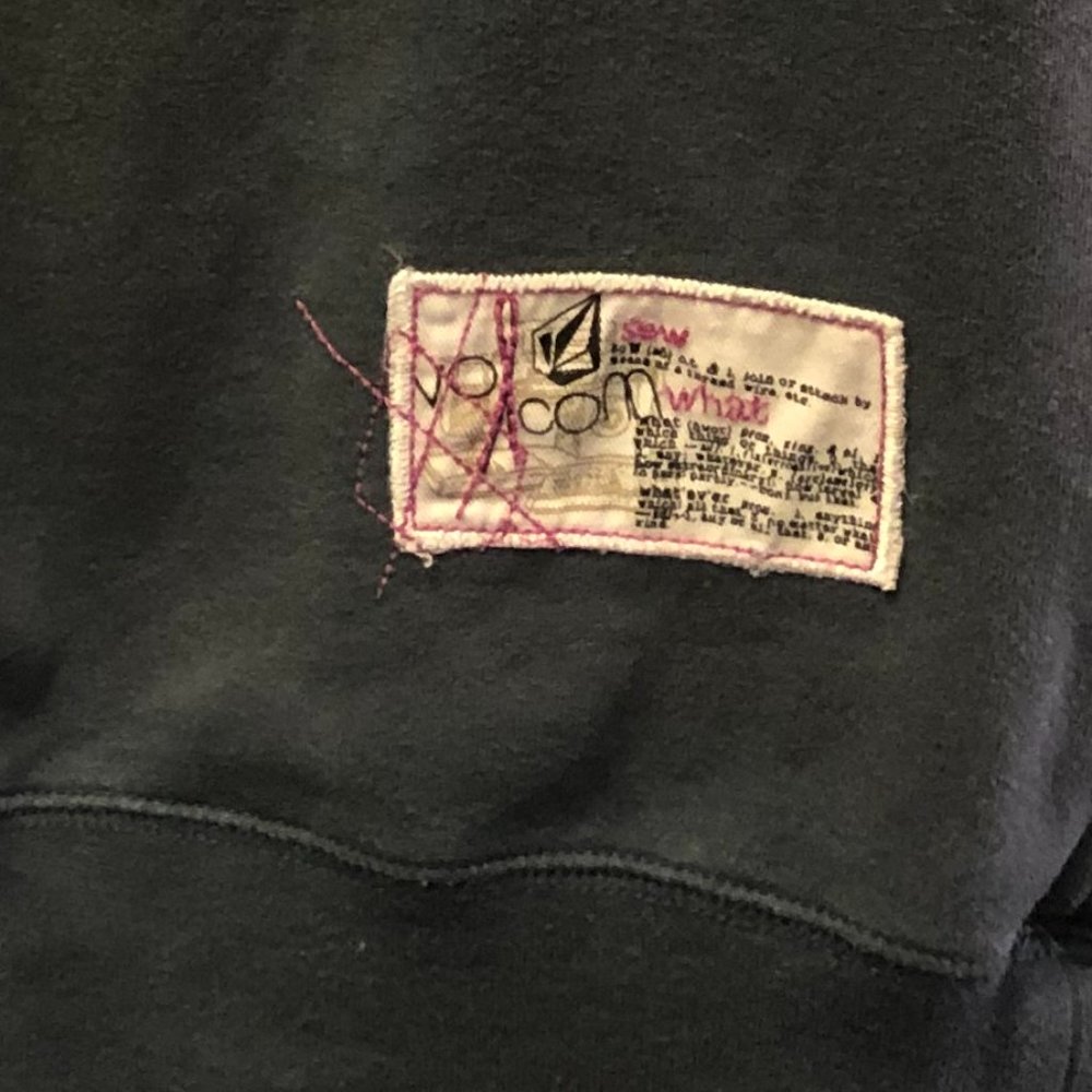 VOLCOM Keyhole Back Tank Top - Picture 3 of 4